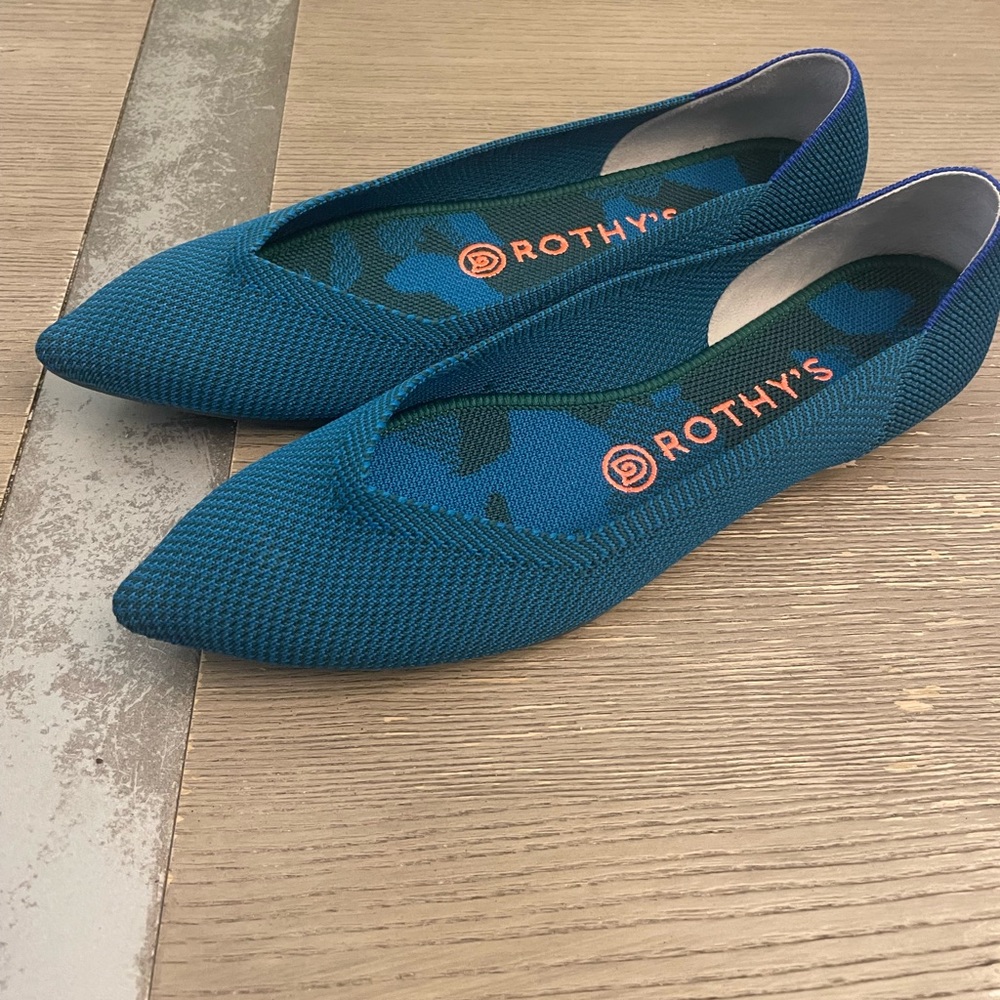 Rothy’s points. Blue. New, no box. Size 8
